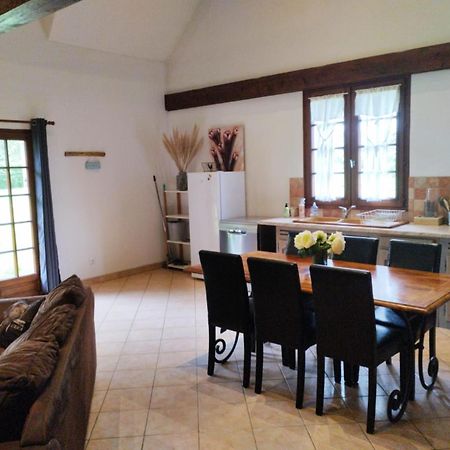 Maison traditionnelle Normande avec piscine Hotot-en-Auge Extérieur photo
