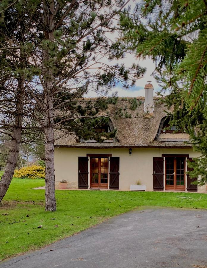 Maison traditionnelle Normande avec piscine Hotot-en-Auge Extérieur photo